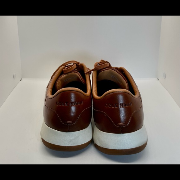 Brown leather Cole  Haan  mens shoes - Picture 3 of 6